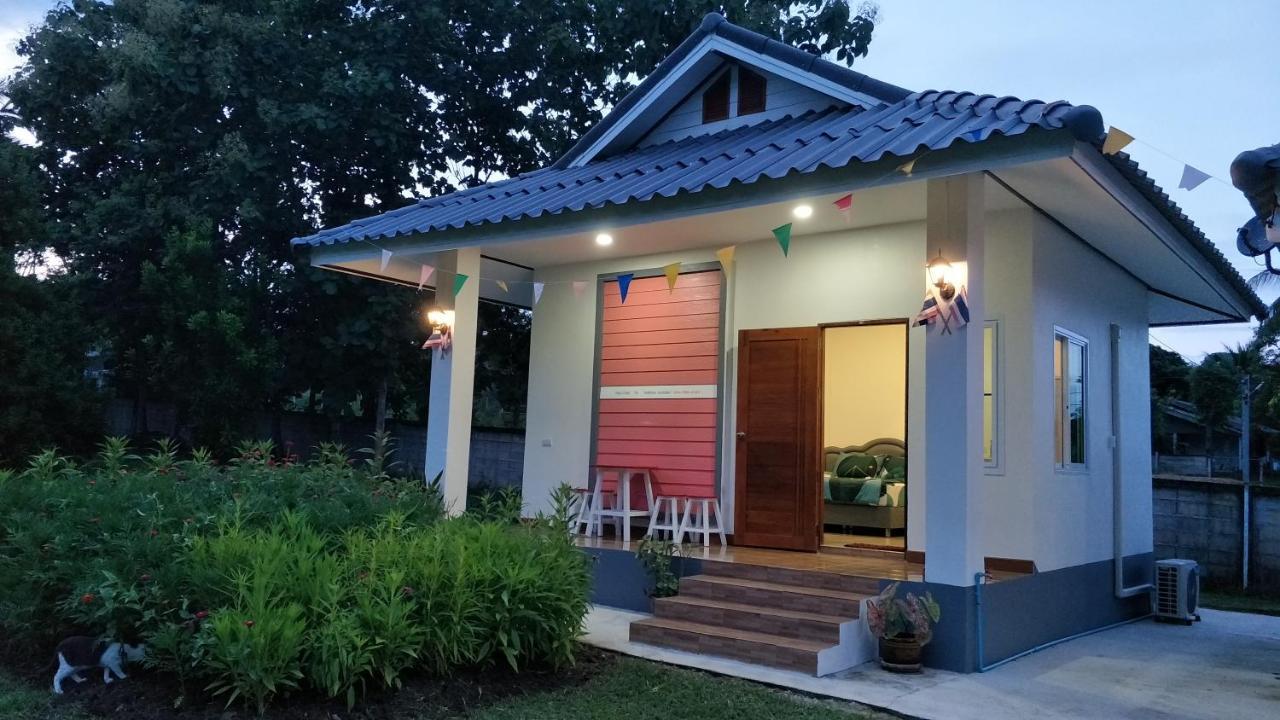 Pimpisa Garden พิมพิศา การ์เด้นท์ Villa Khuang Kom Eksteriør bilde