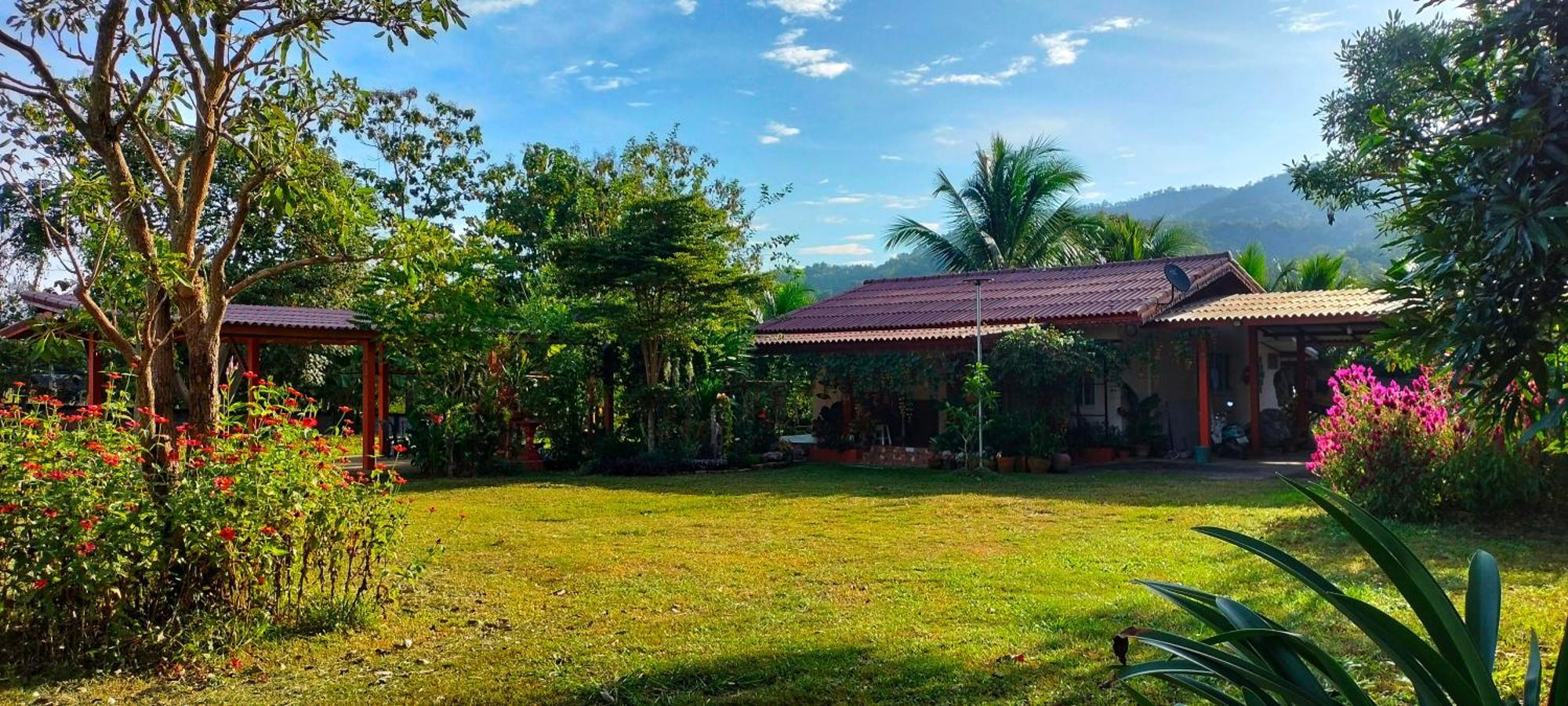 Pimpisa Garden พิมพิศา การ์เด้นท์ Villa Khuang Kom Eksteriør bilde