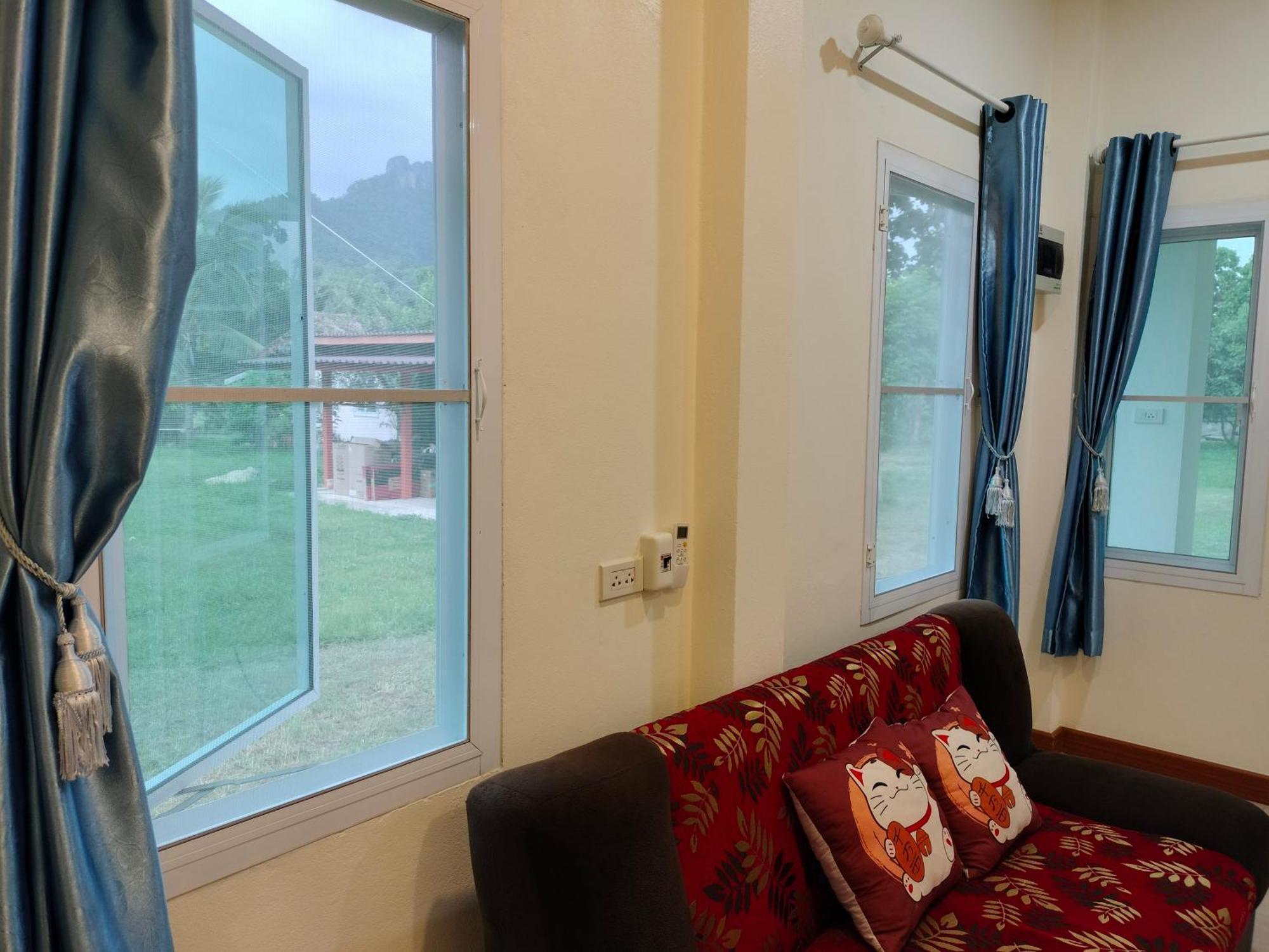 Pimpisa Garden พิมพิศา การ์เด้นท์ Villa Khuang Kom Eksteriør bilde