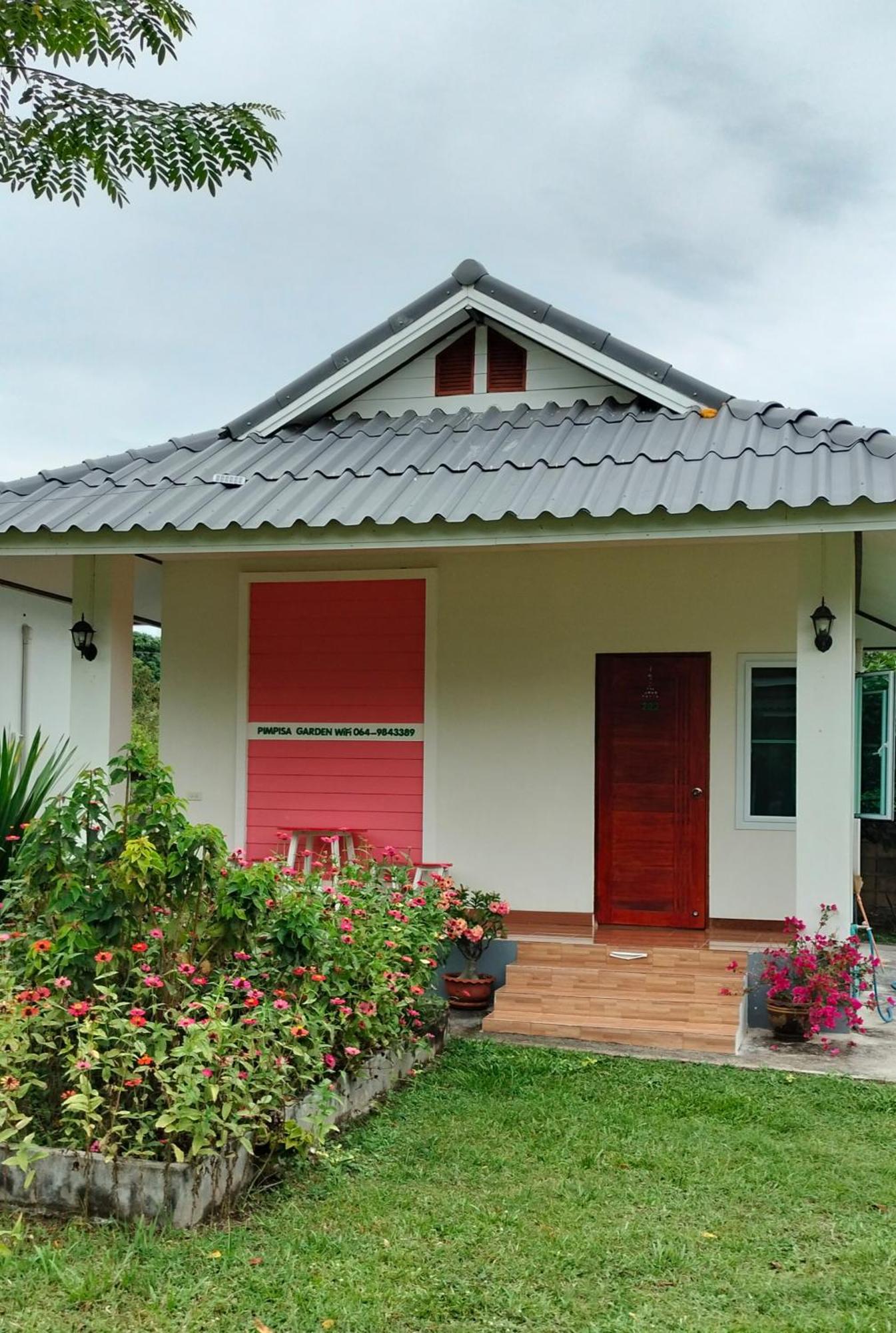 Pimpisa Garden พิมพิศา การ์เด้นท์ Villa Khuang Kom Eksteriør bilde